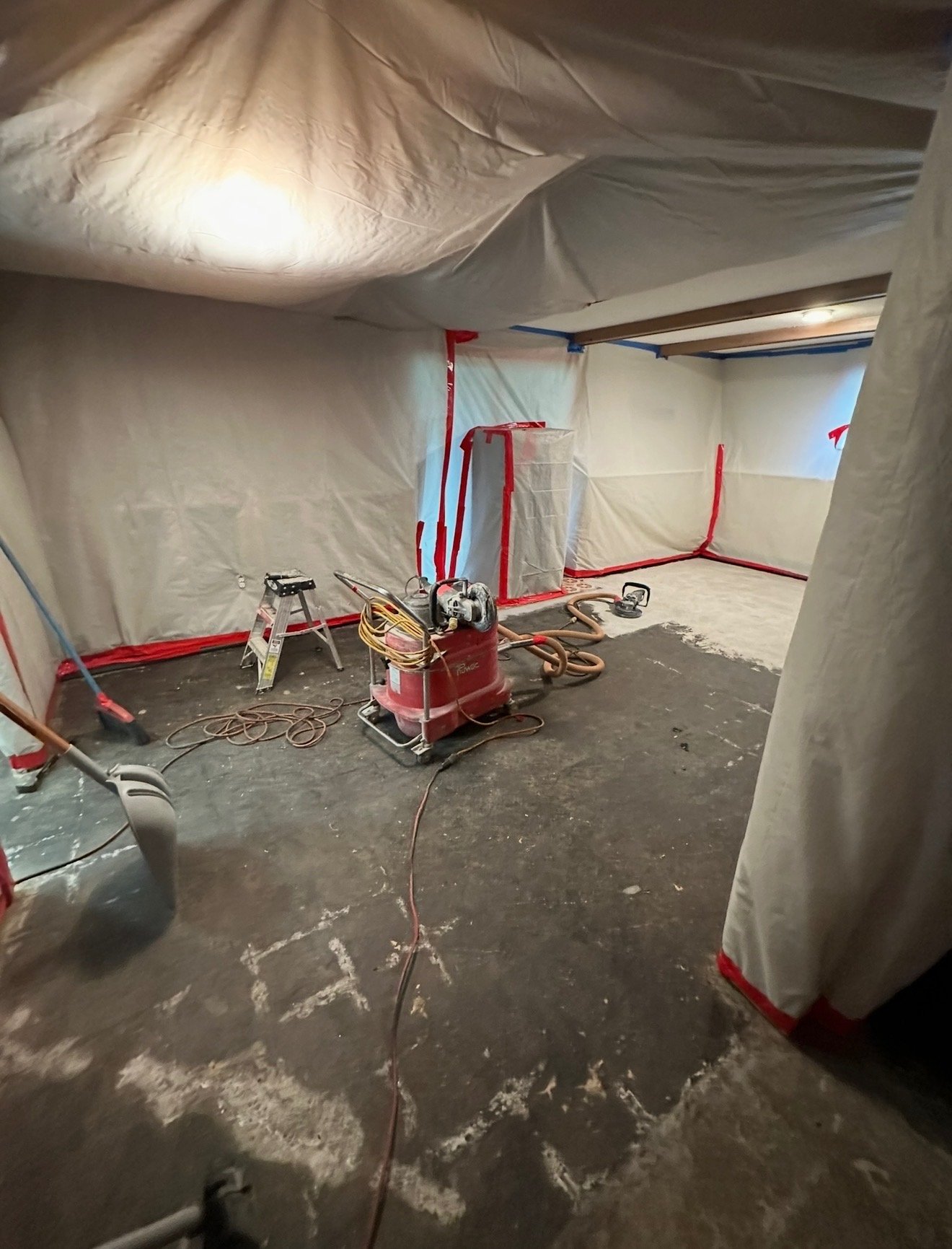 Mold inspection and mold removal service for a Connecticut property